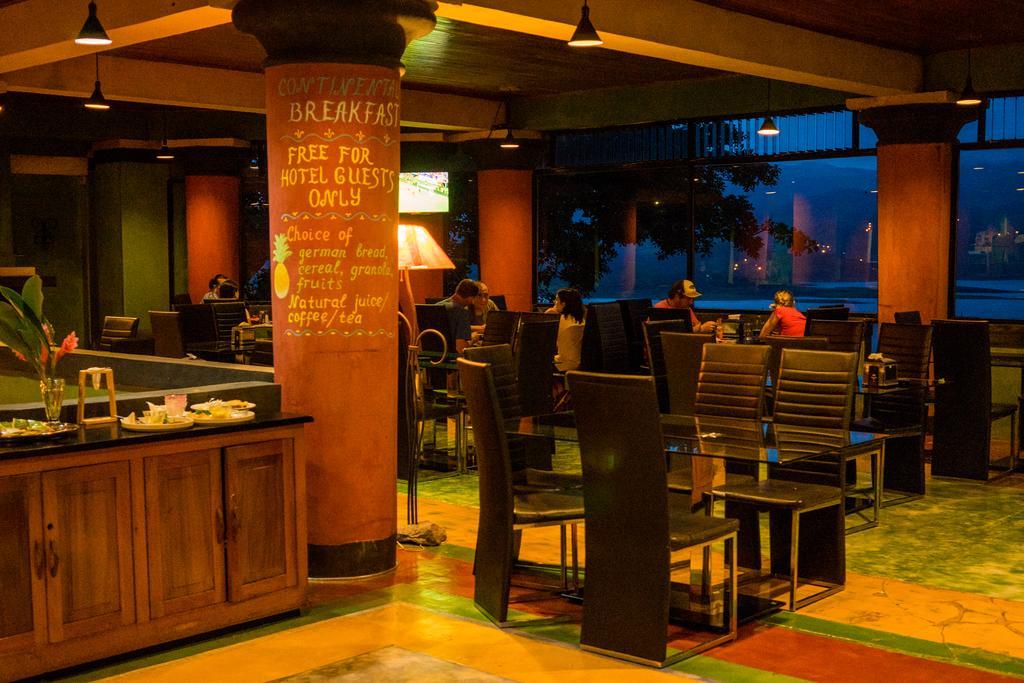Lake Arenal Hotel And Brewery Tronadora ภายนอก รูปภาพ