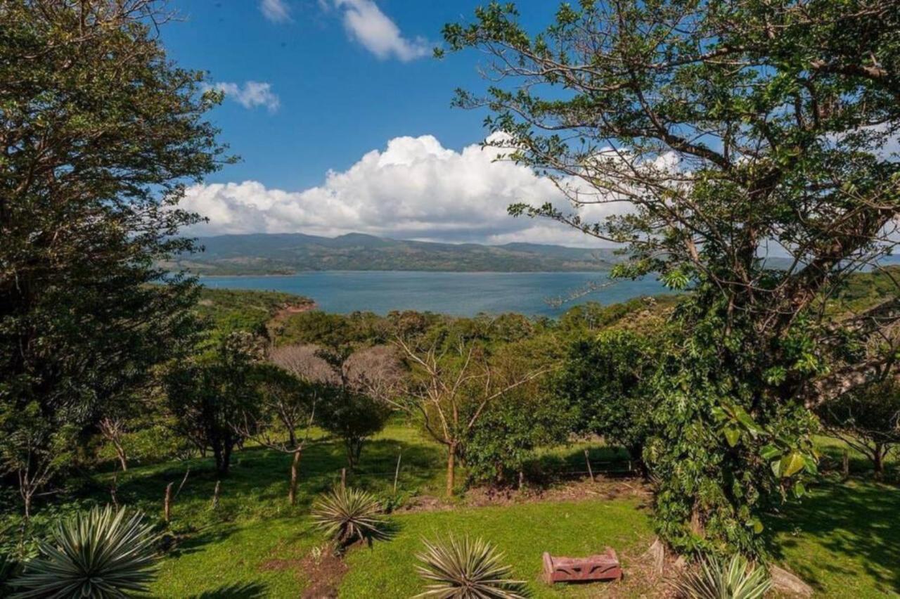 Lake Arenal Hotel And Brewery Tronadora ภายนอก รูปภาพ